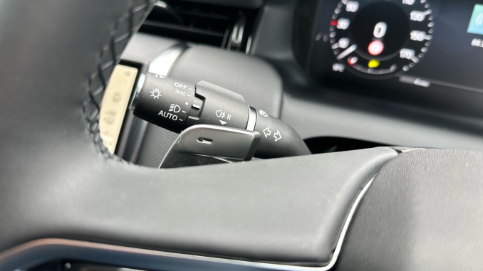 Land Rover Discovery Sport 1.5 P270e Landmark 5dr Auto [5 Seat] Station Wagon - Image 22
